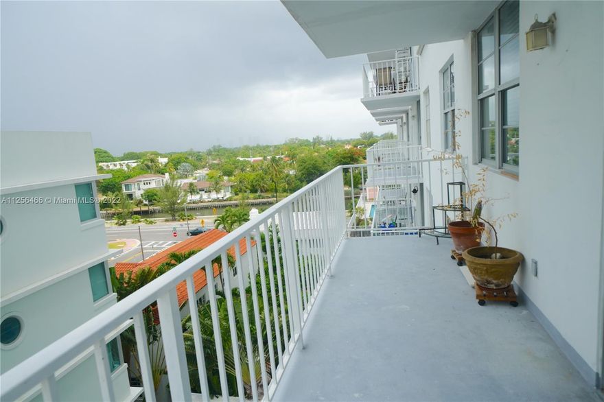 Magnificent Large 1 Bedroom 900 sq/ft (with space for 2 bedrooms), 2 Baths, Balcony, 1 Gated Assigned Parking Space and Hurricane Proof Windows and Doors. Wifi, Extra Cable Channels. Building located in Faena District, One Block from the Ocean, View of the Indian Creek Canal. Sauna, Gym and Pool in the Complex. Maintenance includes: Extra Cable TV, WIFI, Hot Water, Insurance, Manager on site, Pest Control, Pool Service, Gym, Sewer and Trash Removal.
Special Assessment for 16 years for $498 per month (total assessment $72K). Very low price for the assessment. Comparables in the $320K or more.