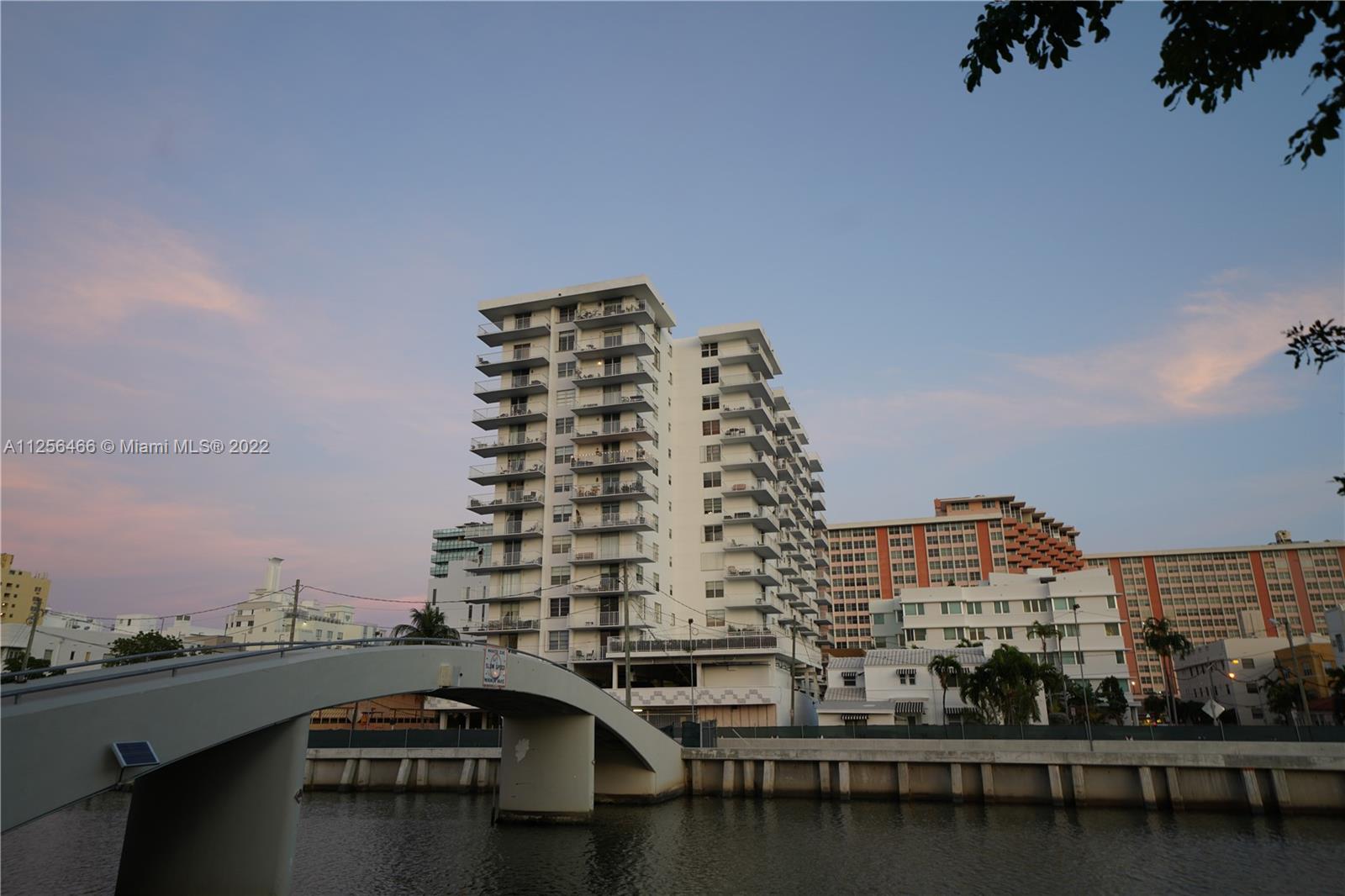 CLEARVIEW TOWERS CONDO - Residential