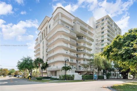 280 SW 20th Rd 401 Miami FL 33129