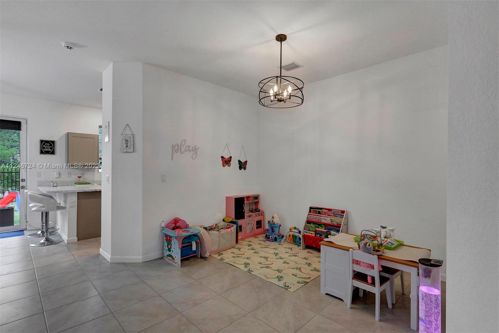 WALDEN PLACE II - Residential