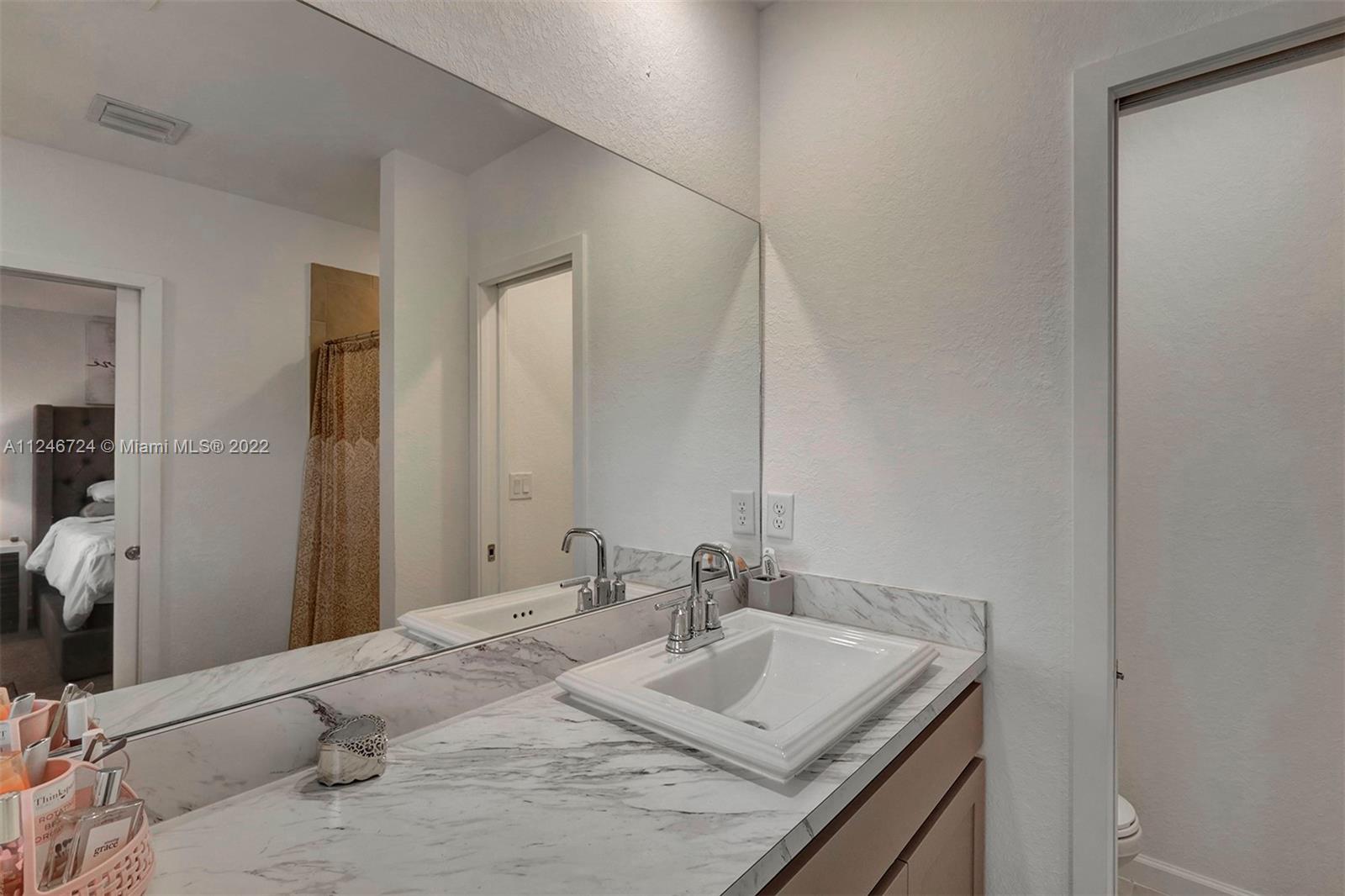 WALDEN PLACE II - Residential