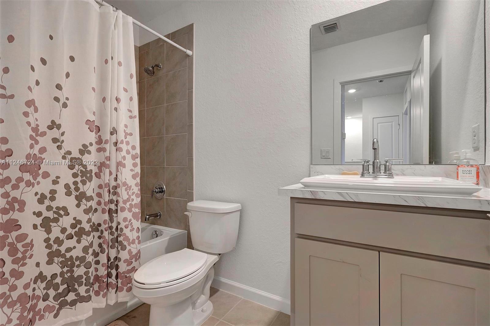 WALDEN PLACE II - Residential