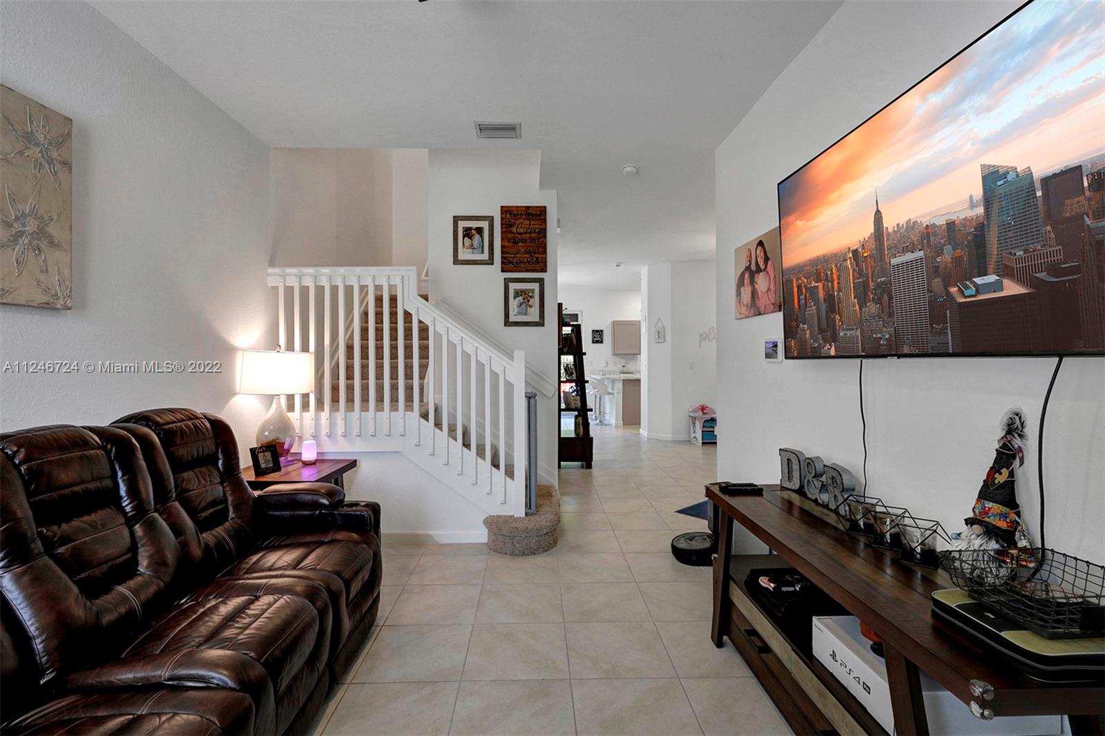 WALDEN PLACE II - Residential