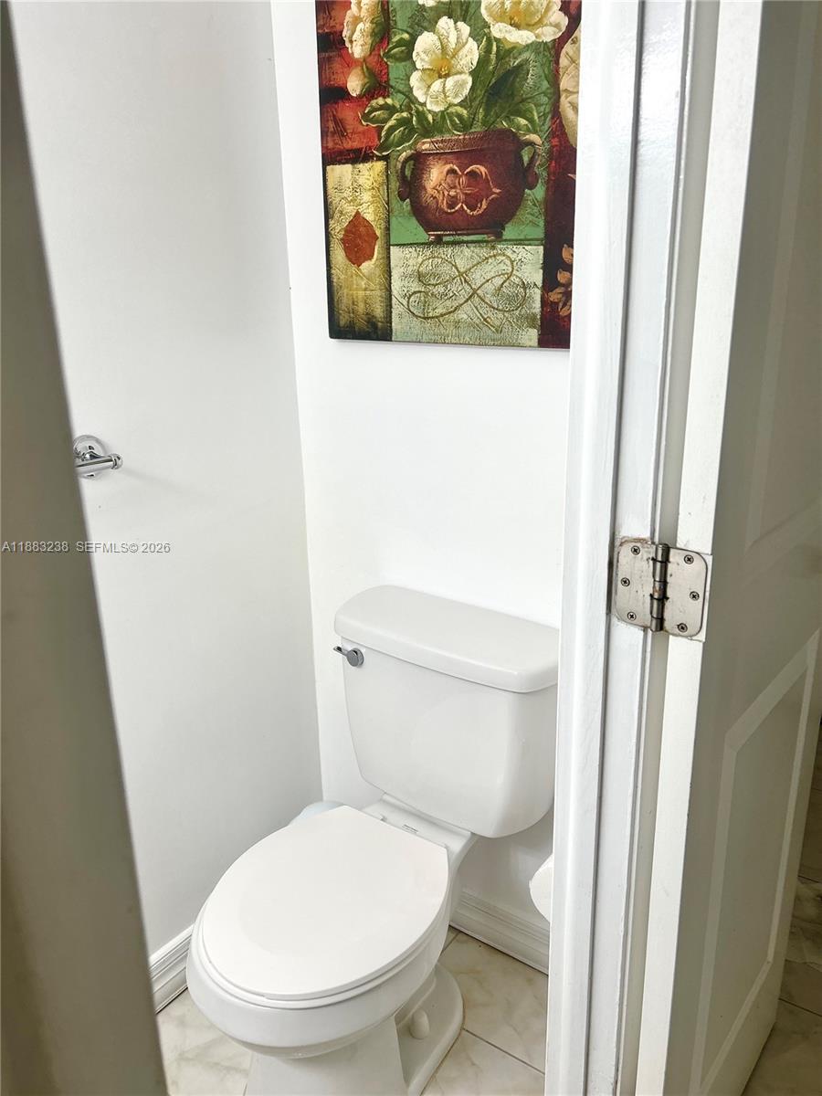 SPRING TREE - Residential