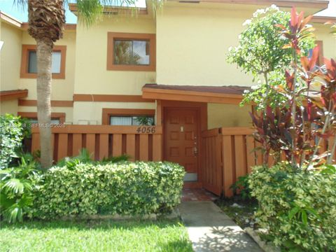 4056 Sierra Ter 4056 Sunrise FL 33351