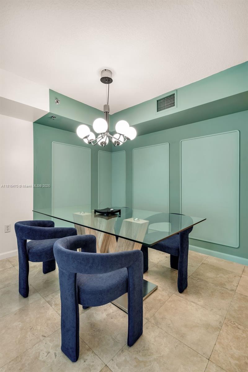 THE CLUB AT BRICKELL BAY - Residential Lease