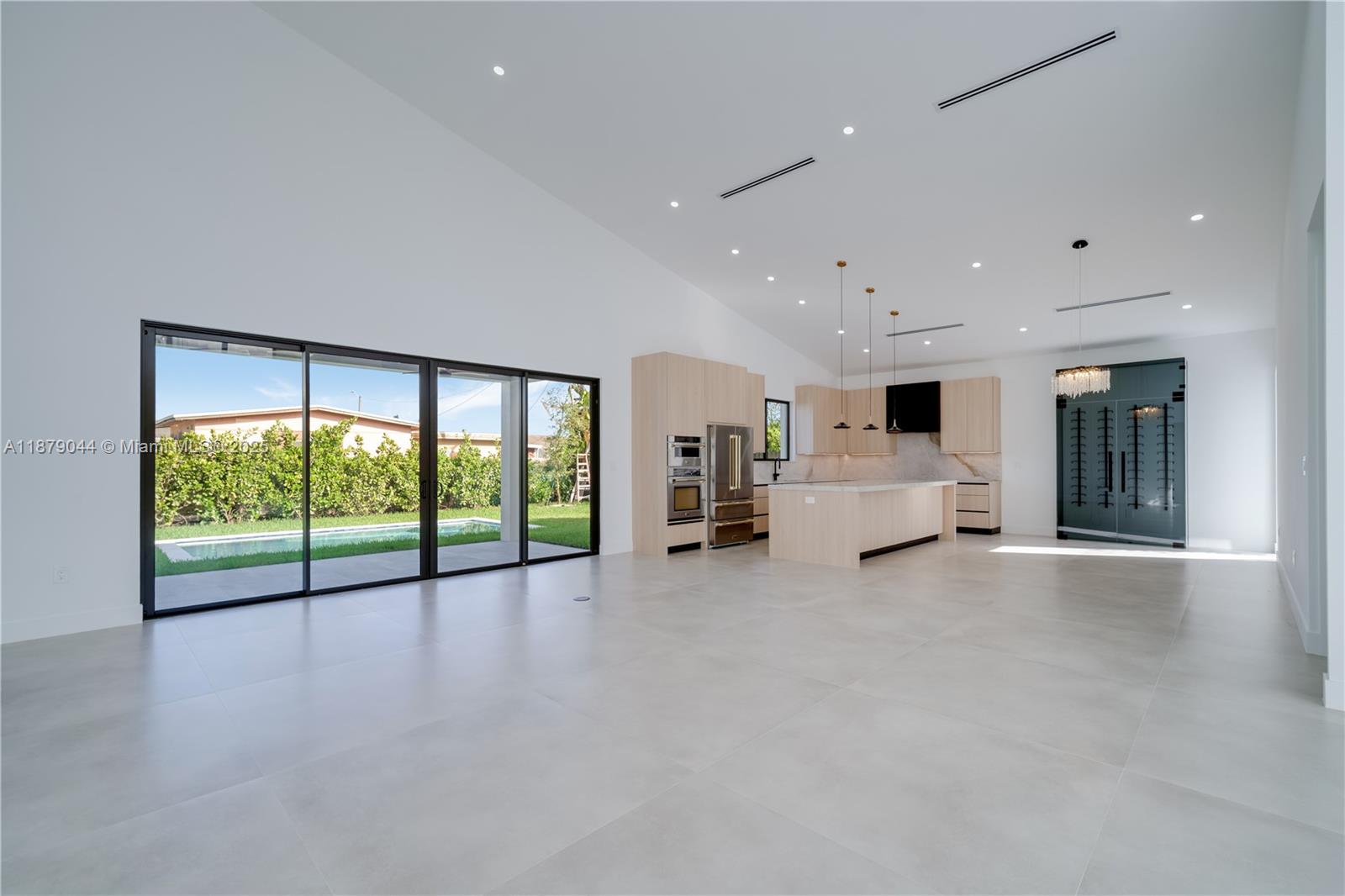 FAIRLAWN ESTATES - Residential