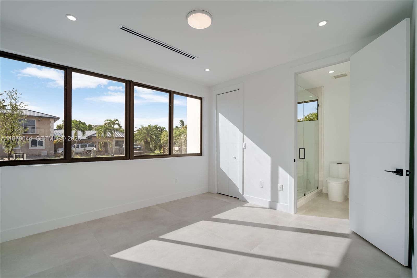 FAIRLAWN ESTATES - Residential