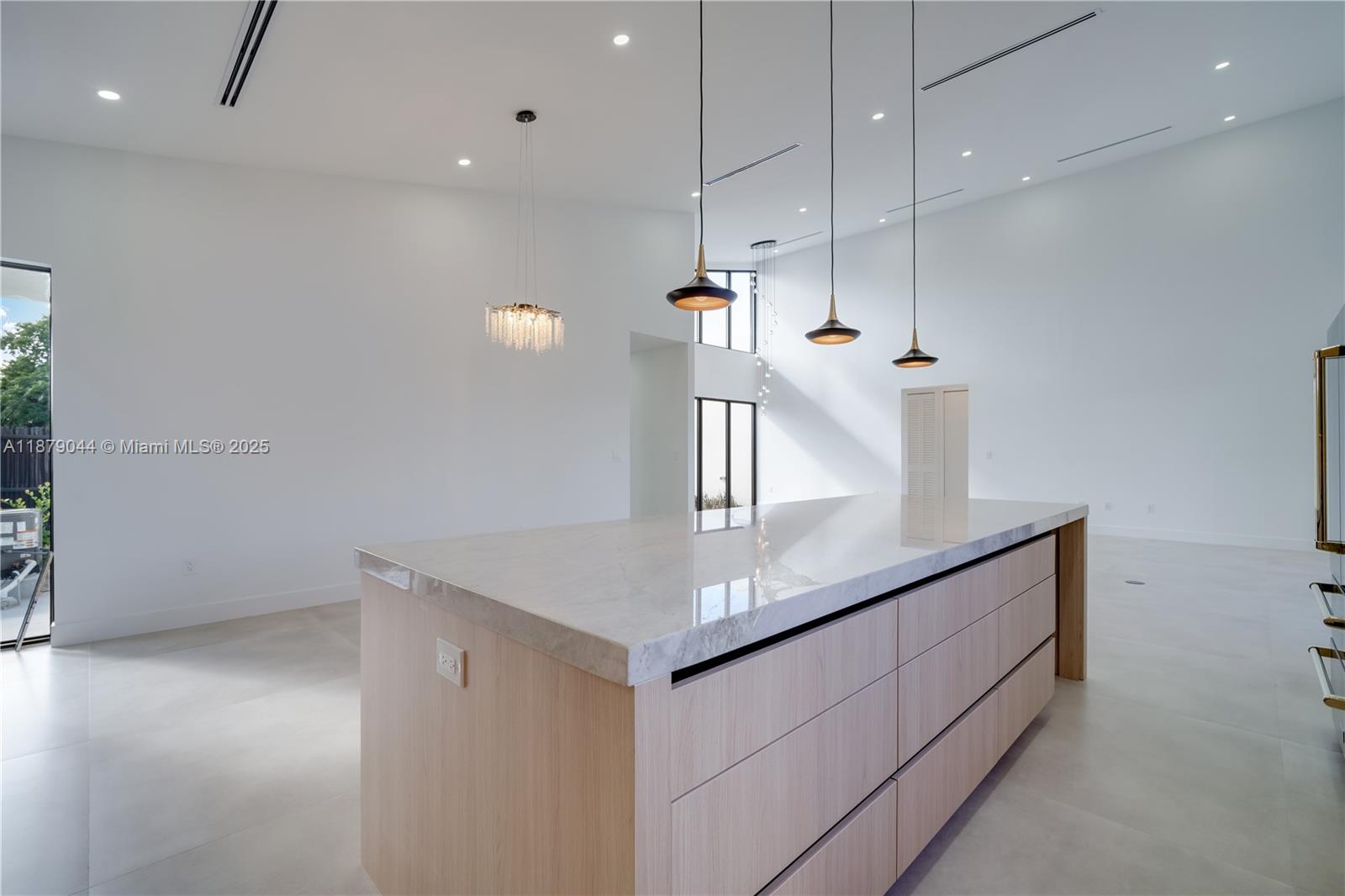 FAIRLAWN ESTATES - Residential