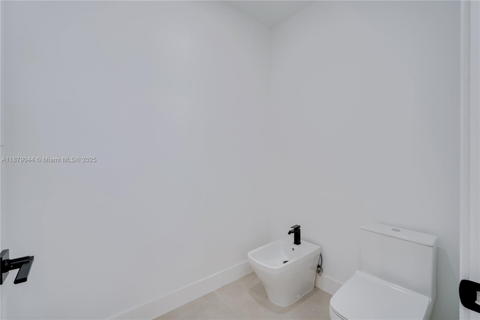 FAIRLAWN ESTATES - Residential