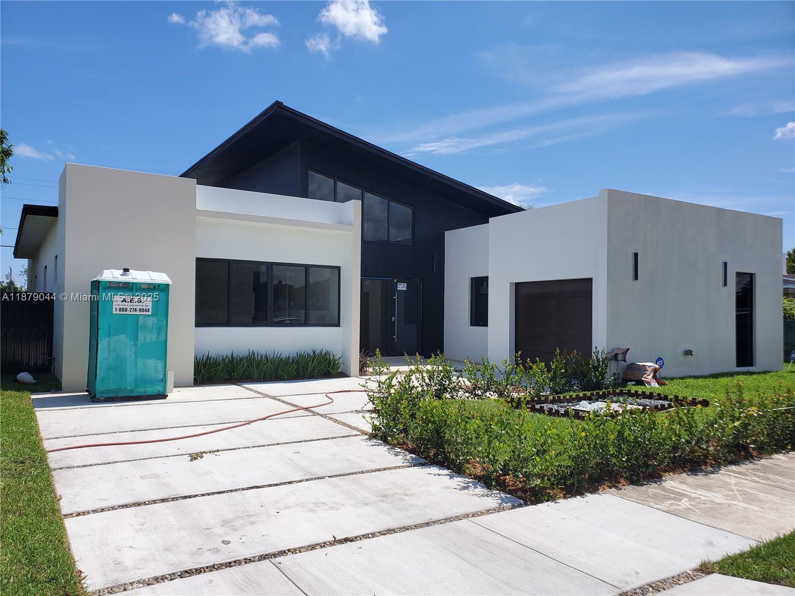 FAIRLAWN ESTATES - Residential