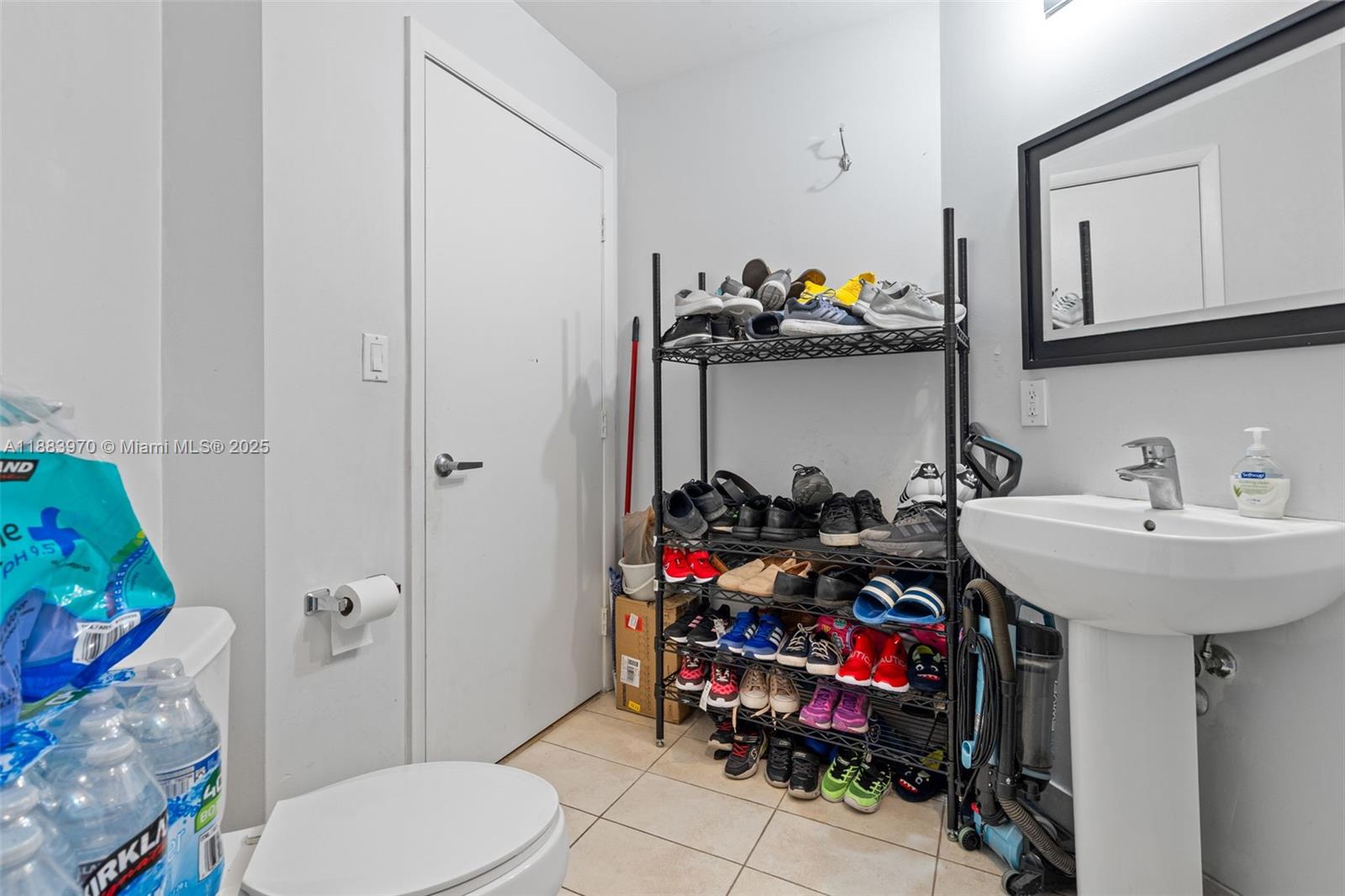 QUANTUM ON THE BAY CONDO - Residential