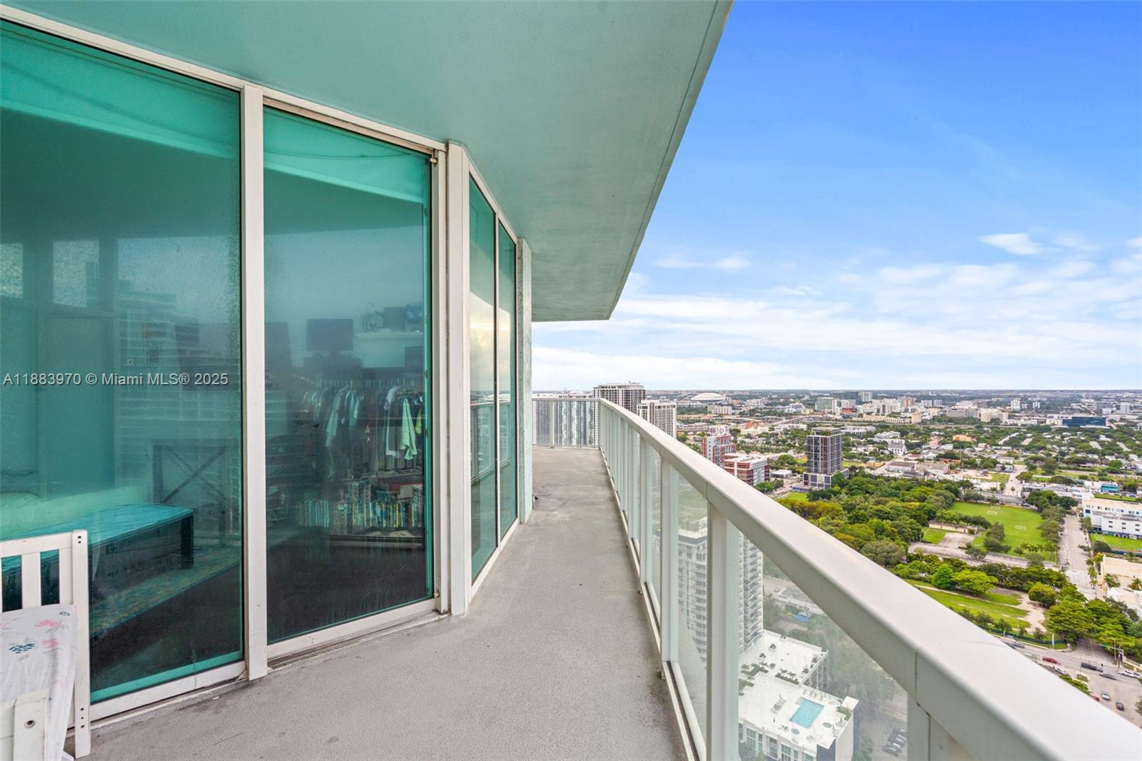 QUANTUM ON THE BAY CONDO - Residential