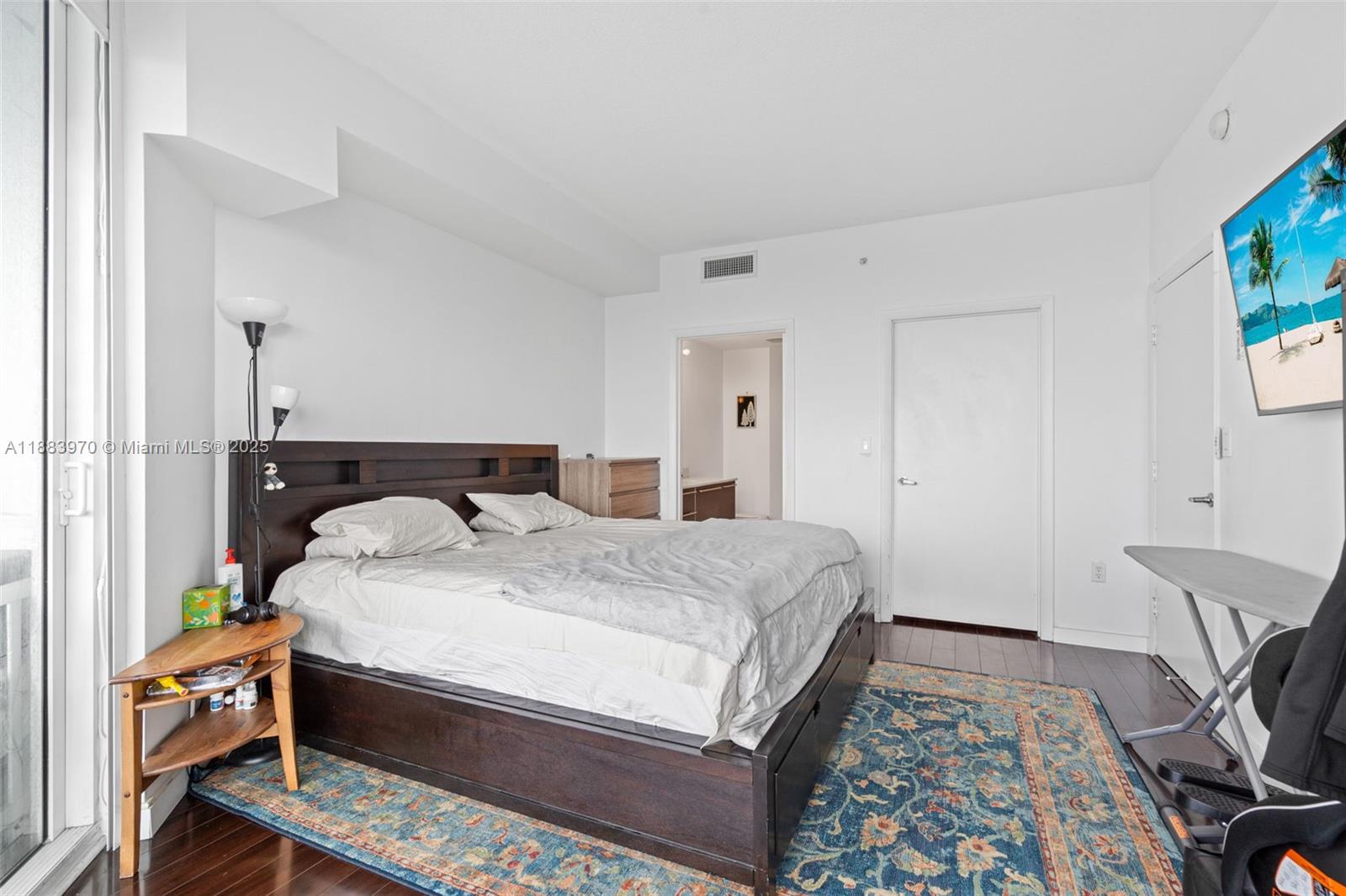 QUANTUM ON THE BAY CONDO - Residential