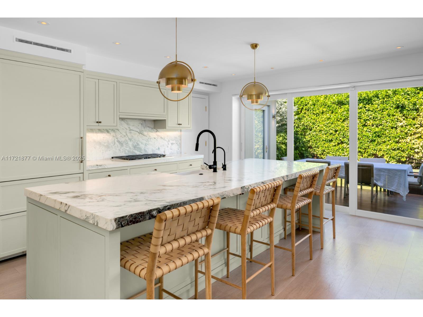 DI LIDO ISLAND - Residential