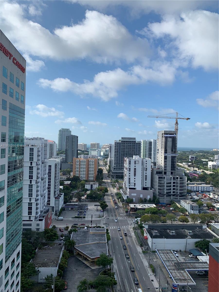 LATITUDE ON THE RIVER CON - Residential