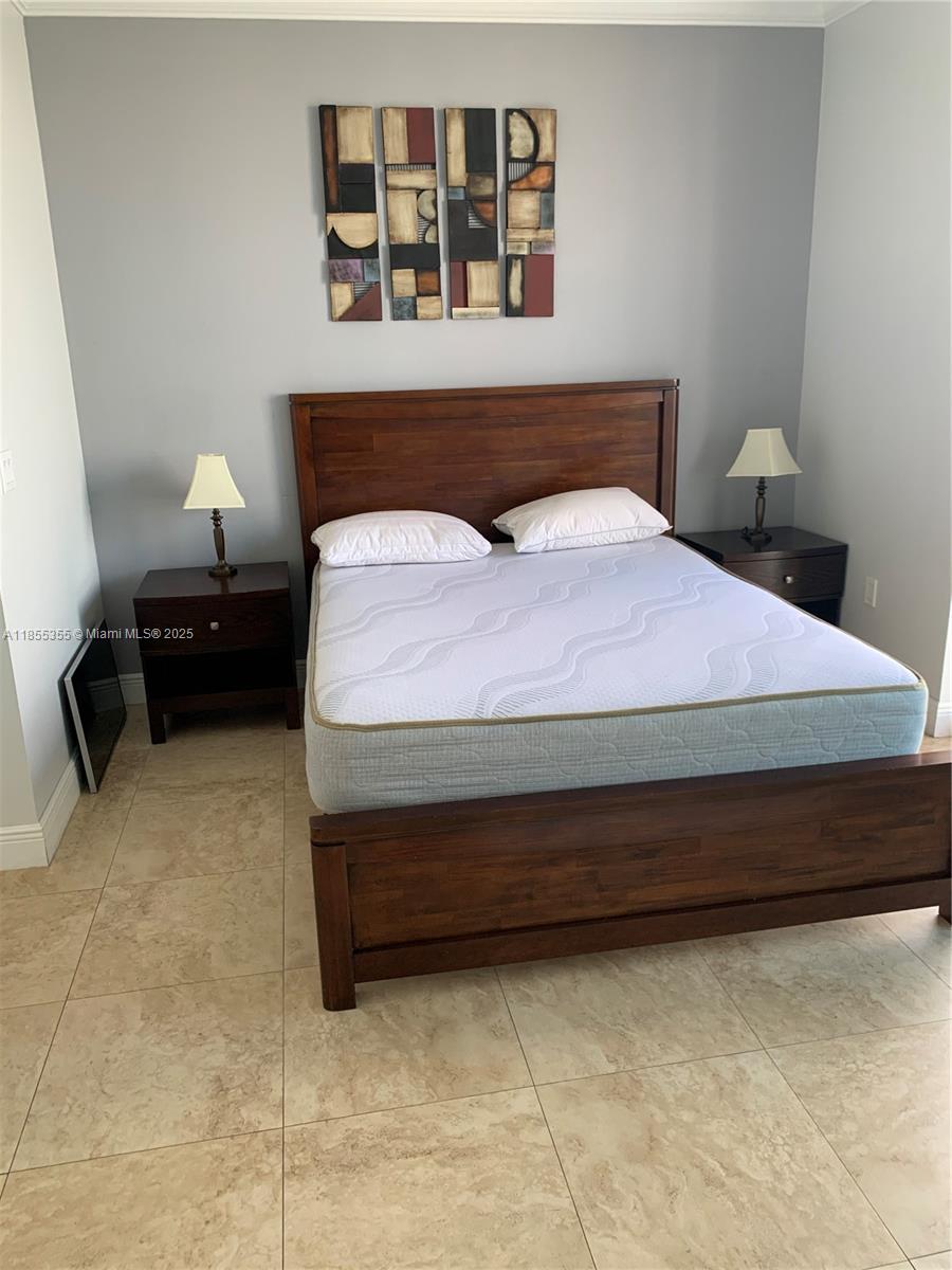 LATITUDE ON THE RIVER CON - Residential