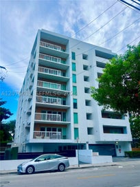 2740 SW 28th Ter 503 Miami FL 33133