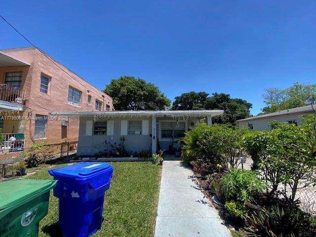 MELROSE HEIGHTS - Residential Income