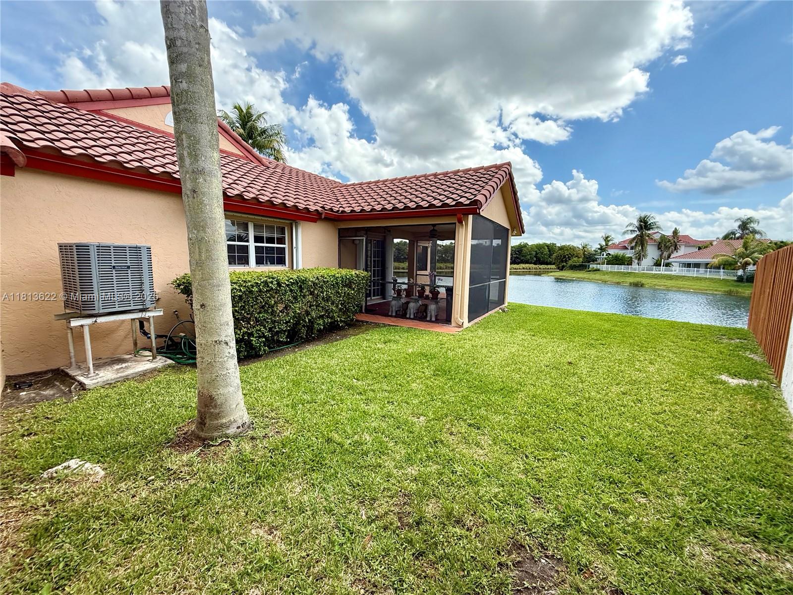DORAL DUNES 1ST ADDN - Residential Lease