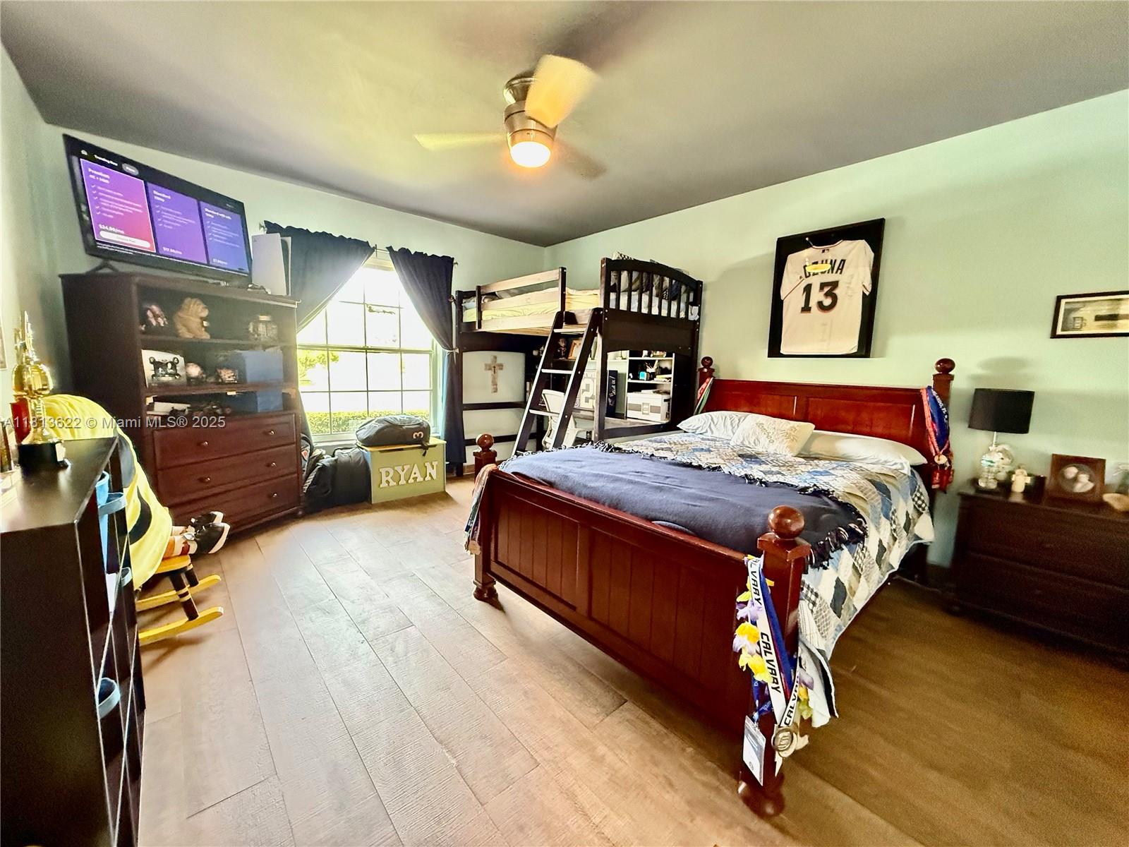 DORAL DUNES 1ST ADDN - Residential Lease