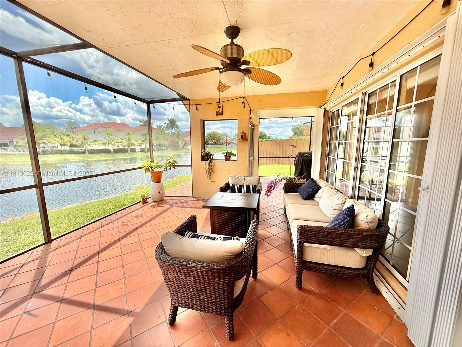 DORAL DUNES 1ST ADDN - Residential Lease