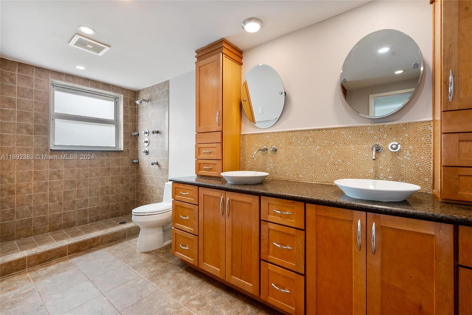 MONTEGO CLUB CONDO - Residential