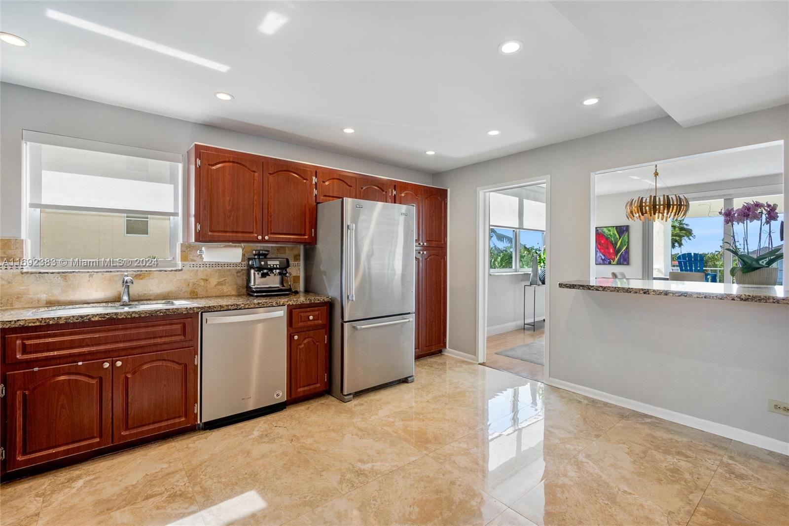MONTEGO CLUB CONDO - Residential