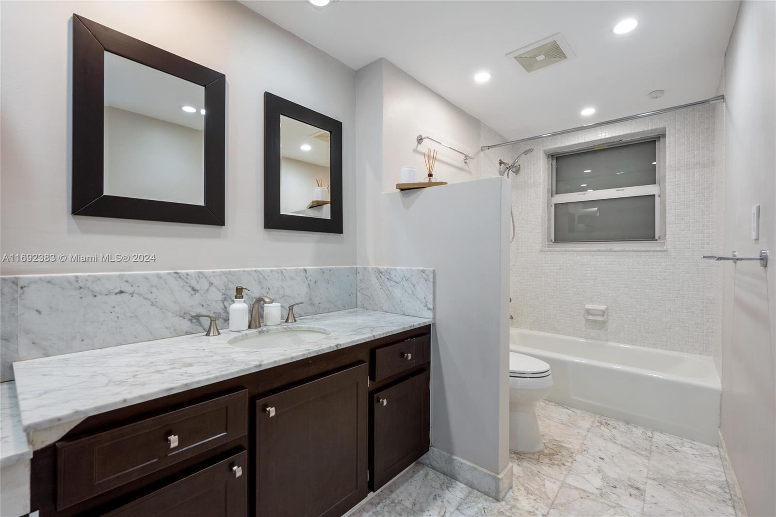MONTEGO CLUB CONDO - Residential