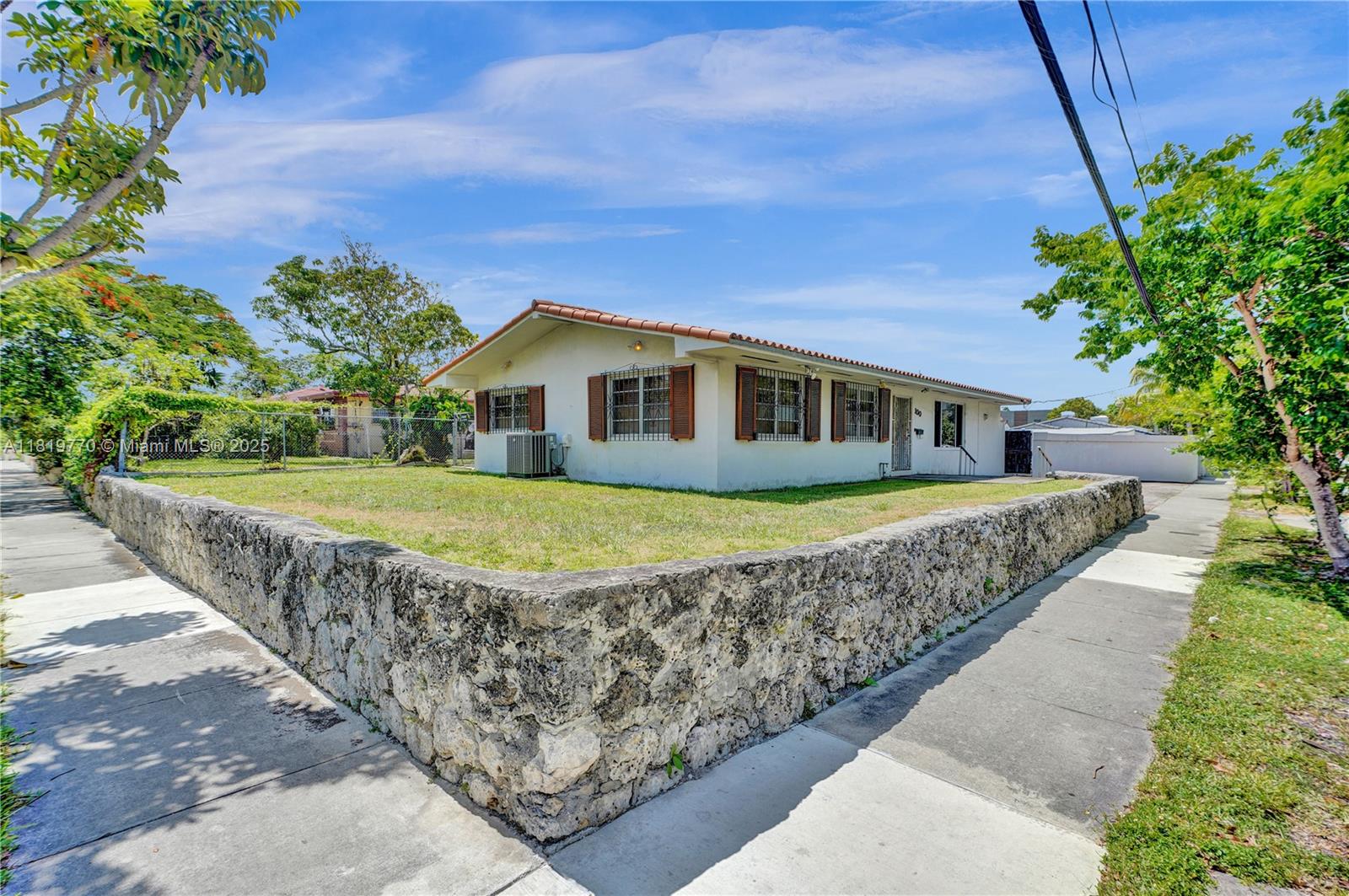 100 NW 23rd Ave, Miami, FL, 33125/$649,995 1 100 NW 23rd Ave
