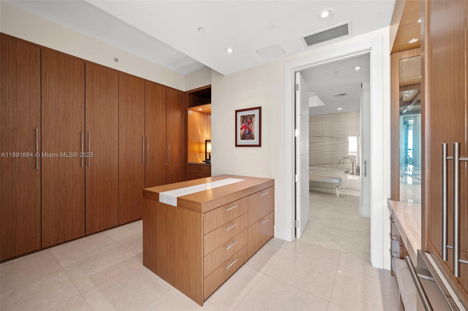 BAL HARBOUR NORTH SOUTH C - Residential