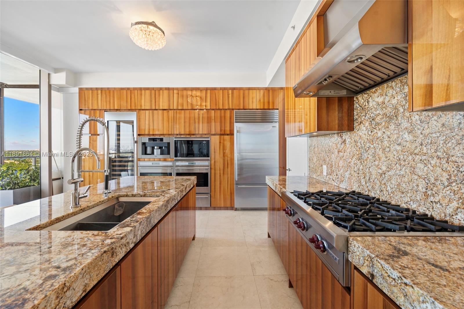 BAL HARBOUR NORTH SOUTH C - Residential