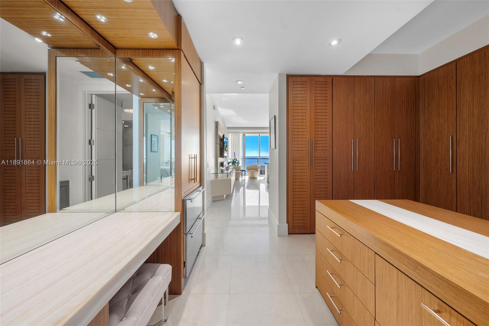 BAL HARBOUR NORTH SOUTH C - Residential