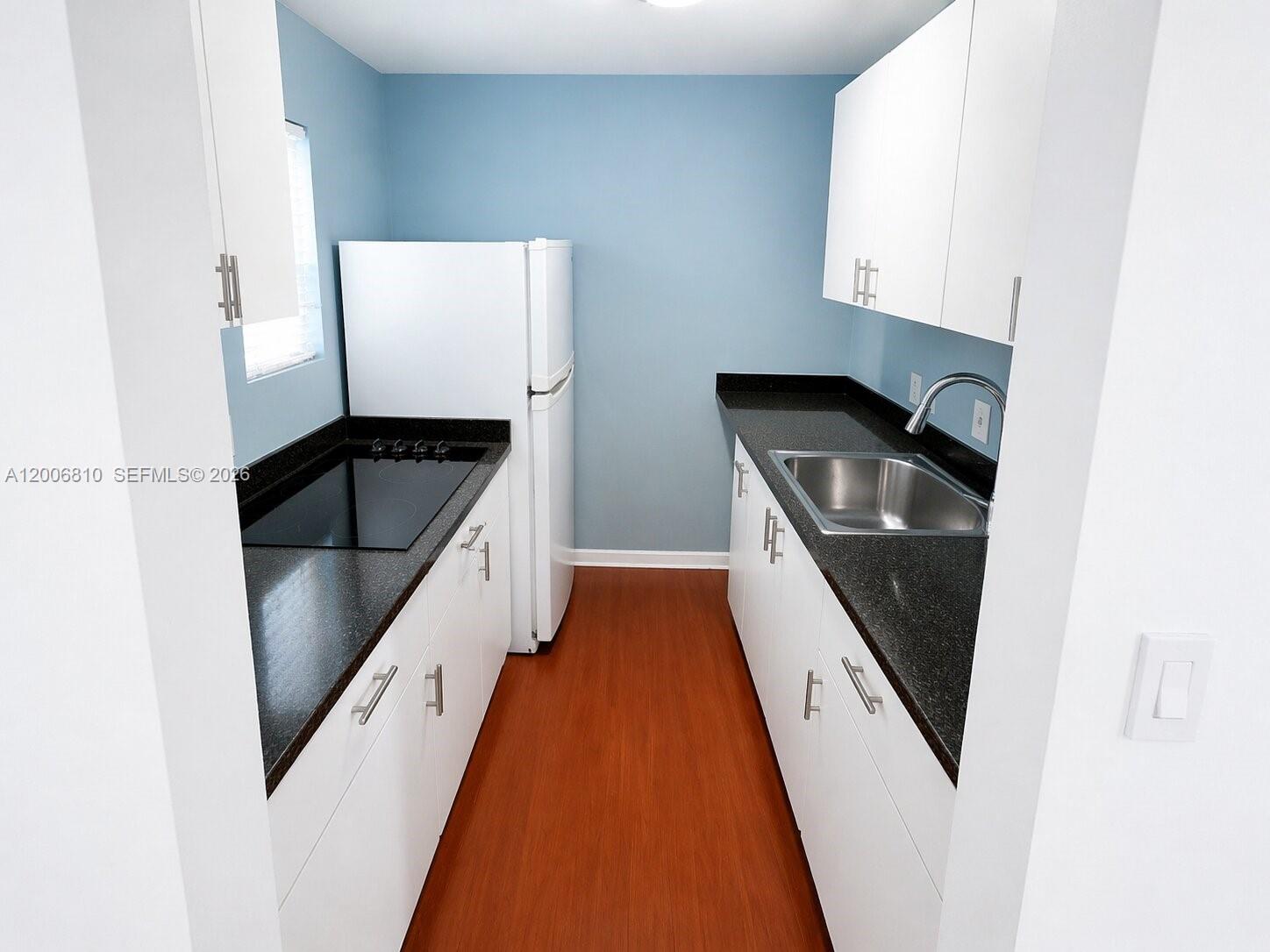 3547 SW 24th St Studio