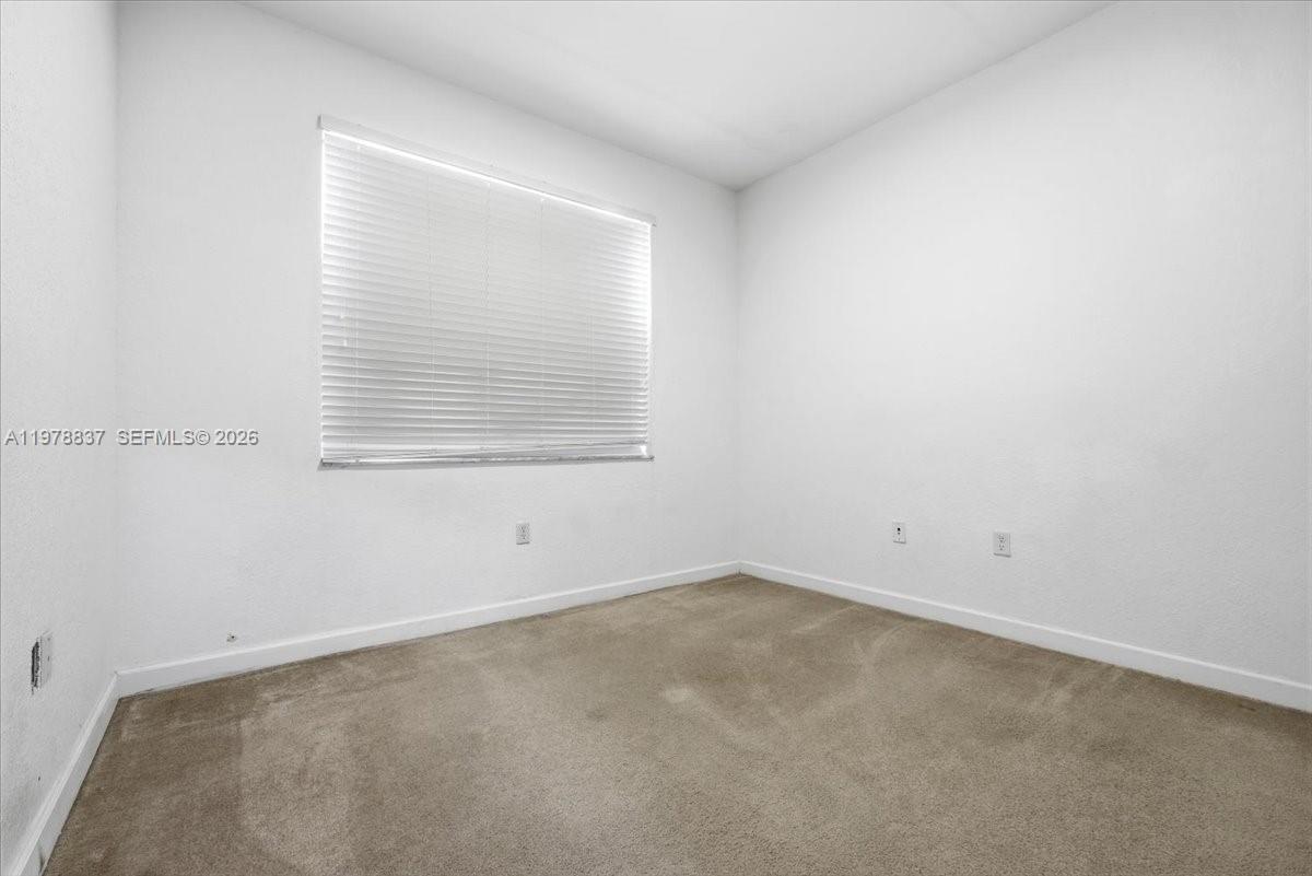 ISLANDS AT DORAL TOWNHOME - Residential