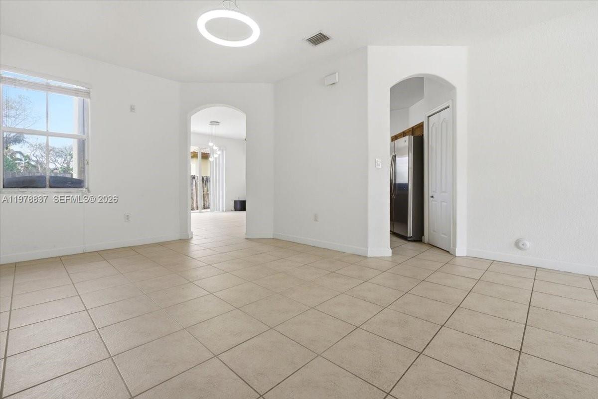 ISLANDS AT DORAL TOWNHOME - Residential