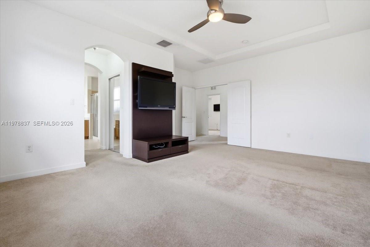 ISLANDS AT DORAL TOWNHOME - Residential