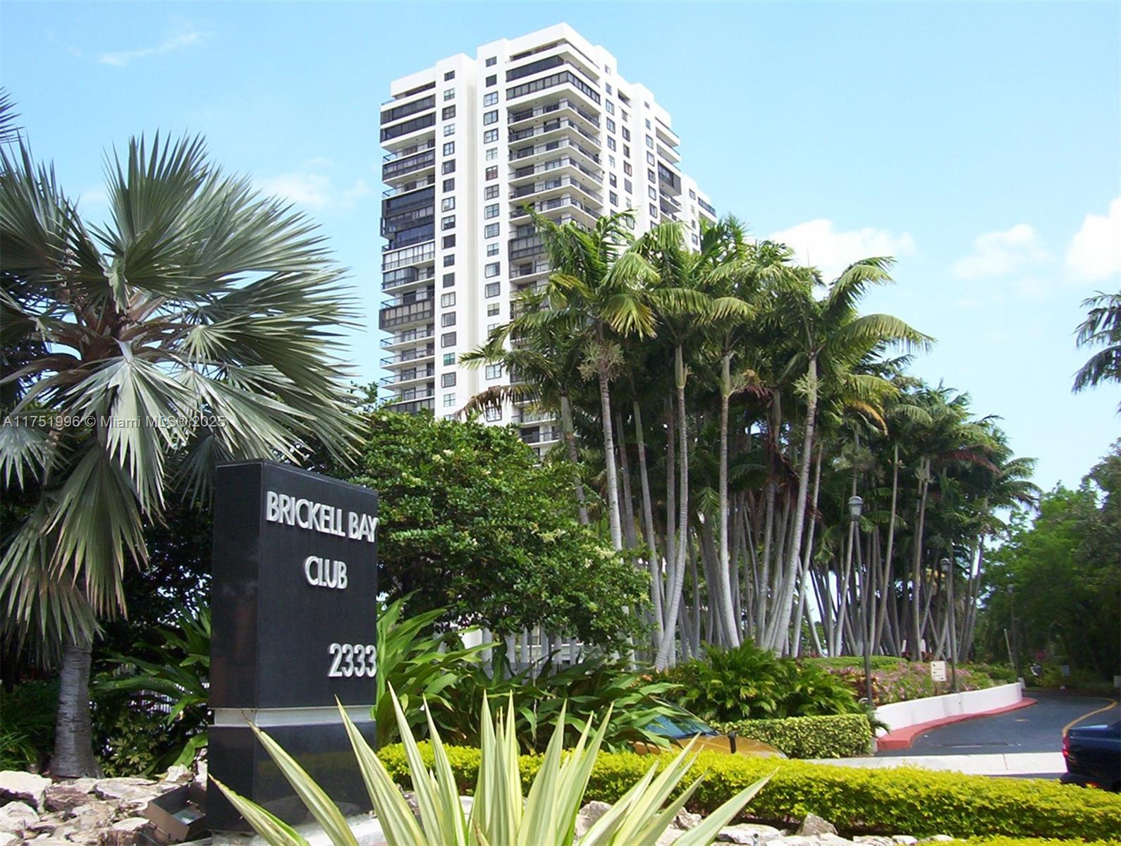Property for Sale at 2333 Brickell Ave 615, Miami, Broward County, Florida - Bedrooms: 2 
Bathrooms: 2  - $675,000