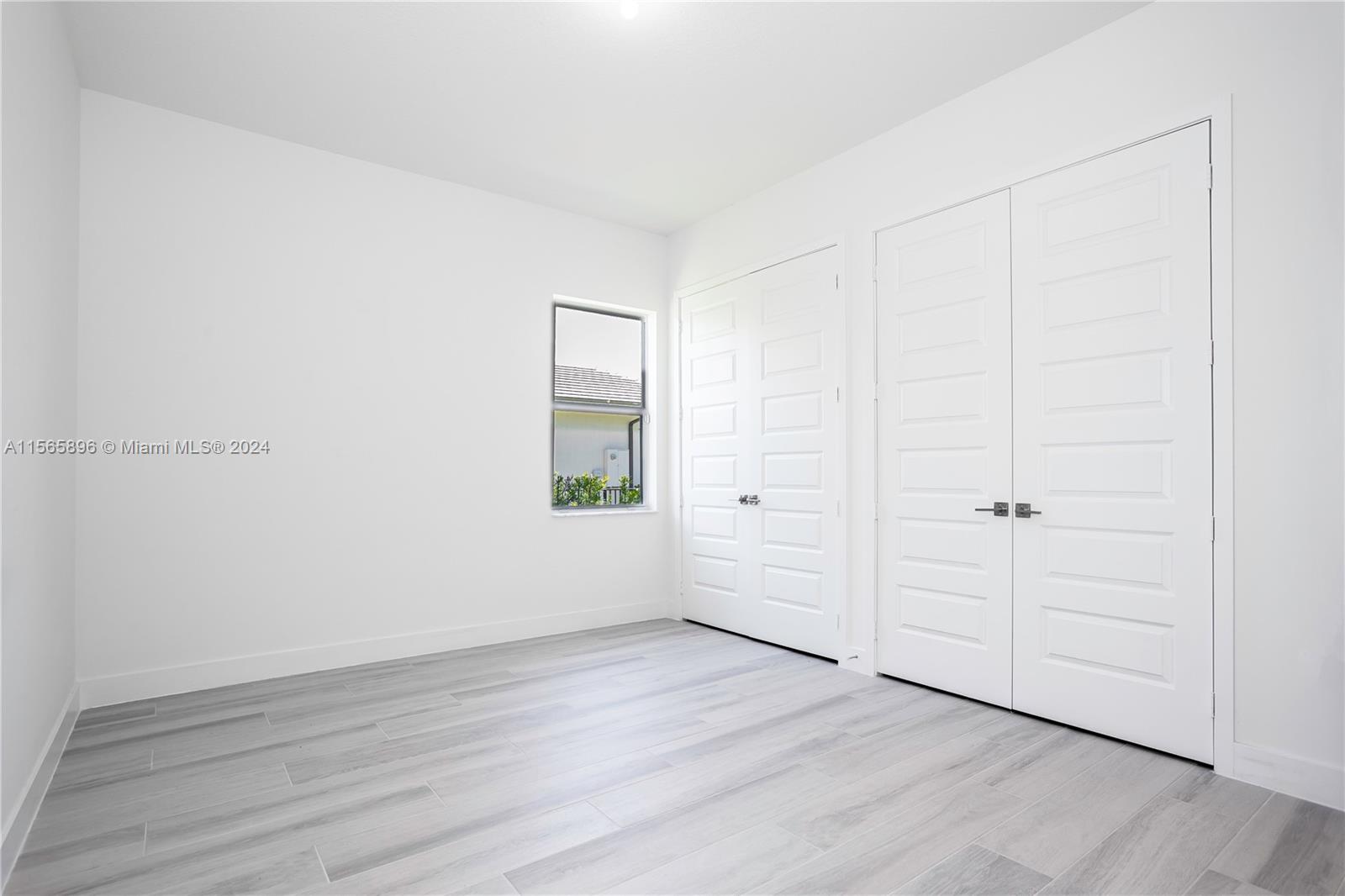 SIERRA ESTATES - Residential
