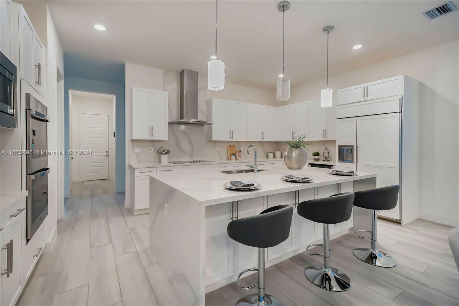 SIERRA ESTATES - Residential