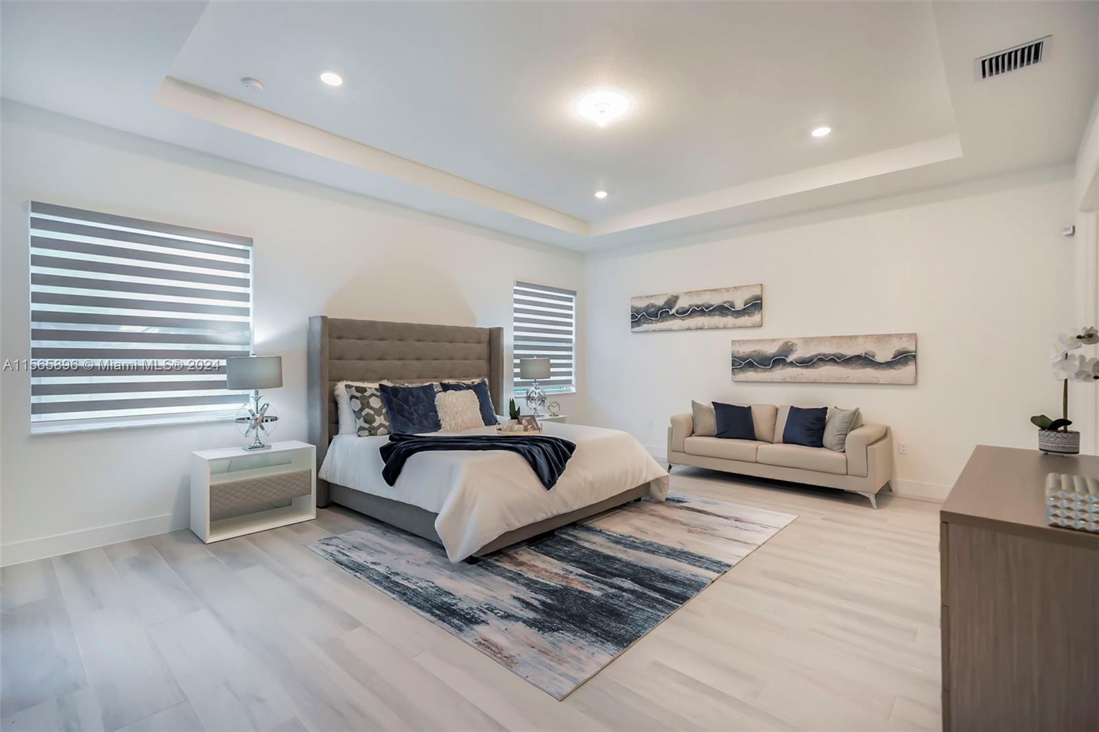 SIERRA ESTATES - Residential