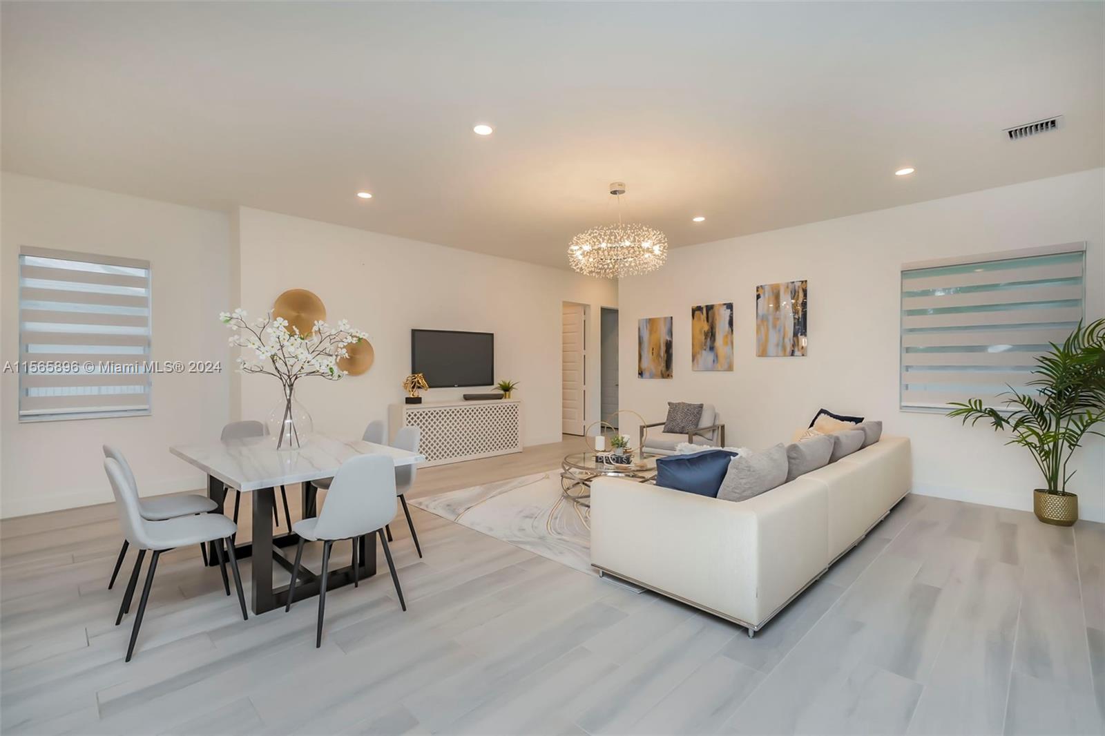 SIERRA ESTATES - Residential