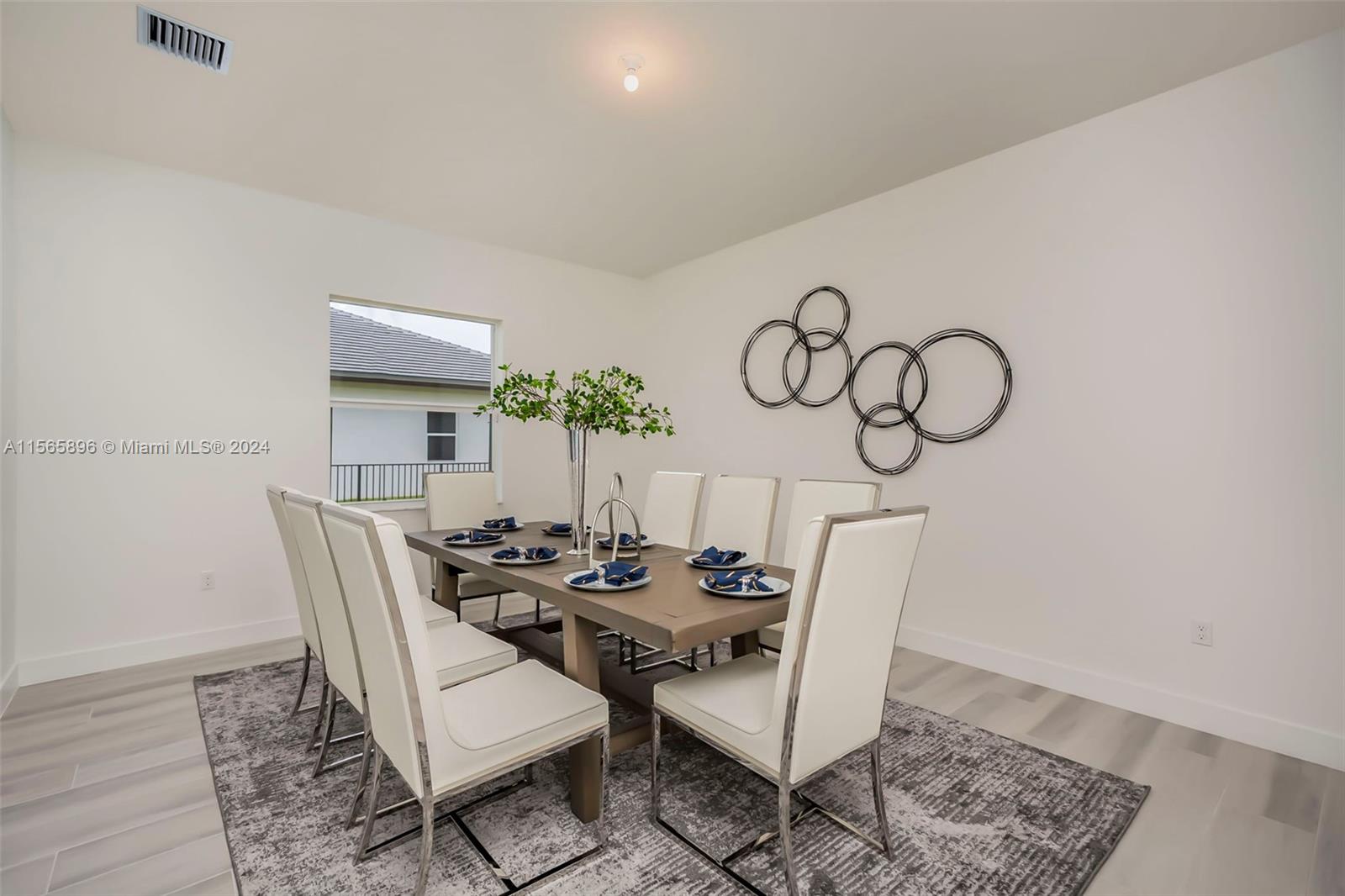 SIERRA ESTATES - Residential