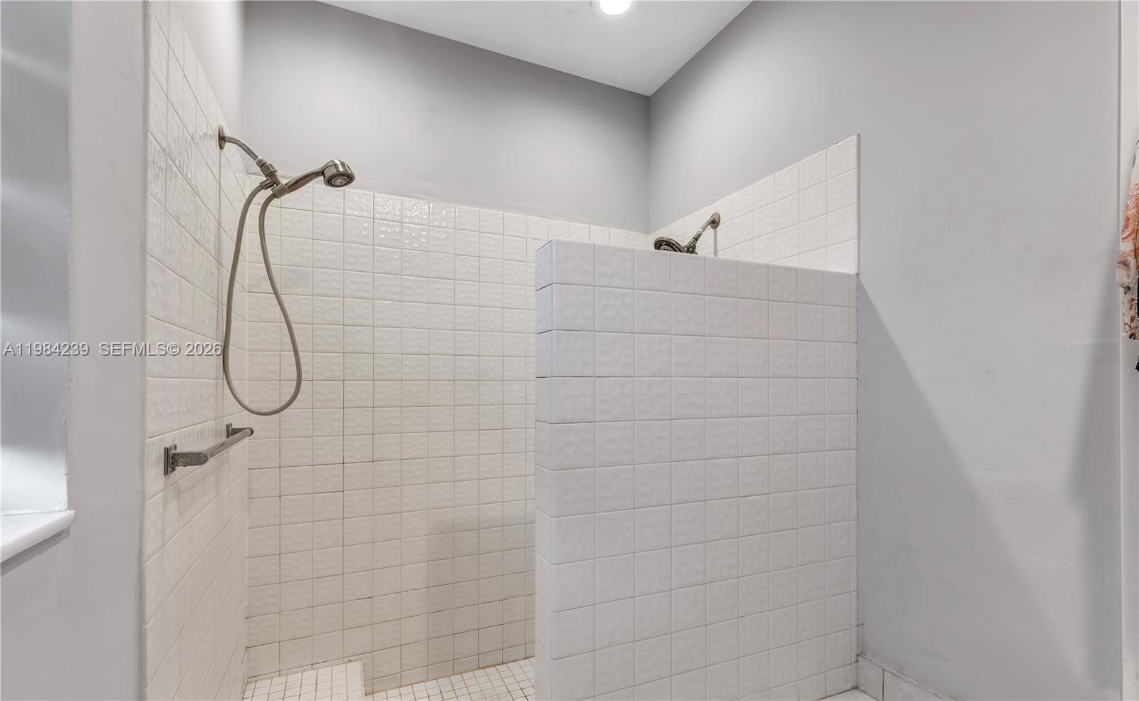 LAKES OF THE MEADOW SEC 3 - Residential