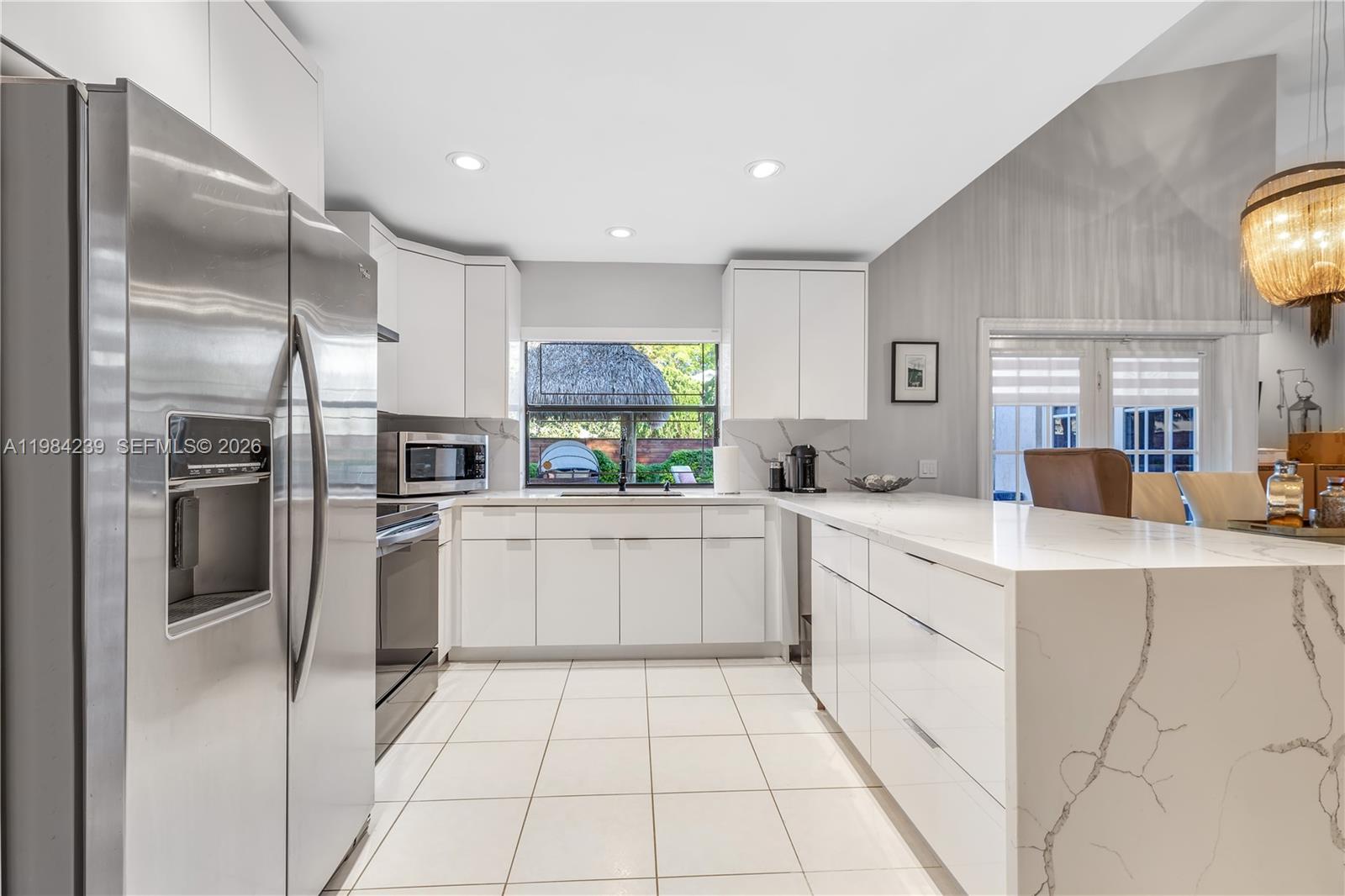 LAKES OF THE MEADOW SEC 3 - Residential