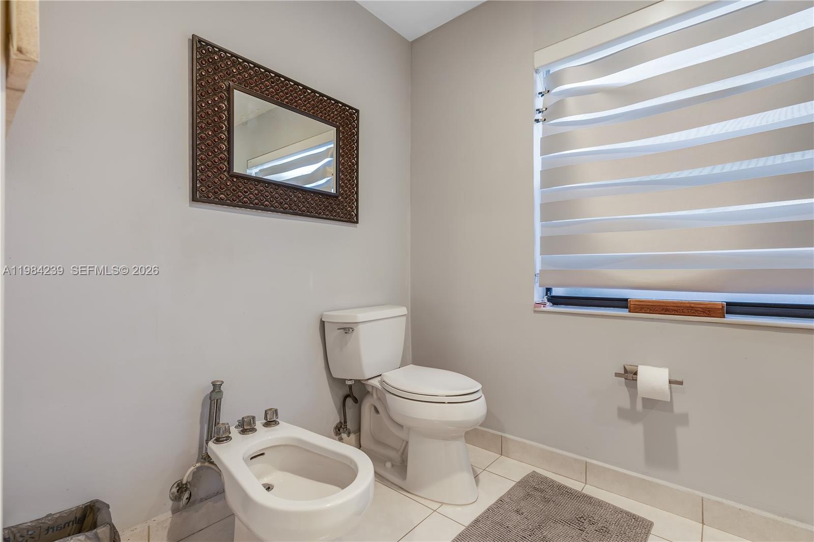 LAKES OF THE MEADOW SEC 3 - Residential