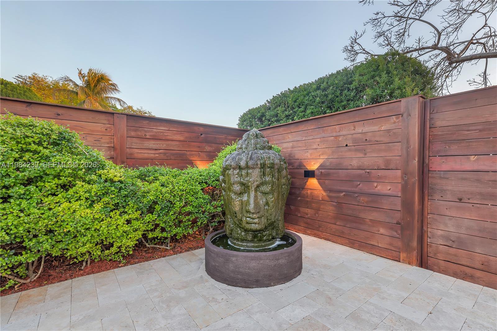 LAKES OF THE MEADOW SEC 3 - Residential