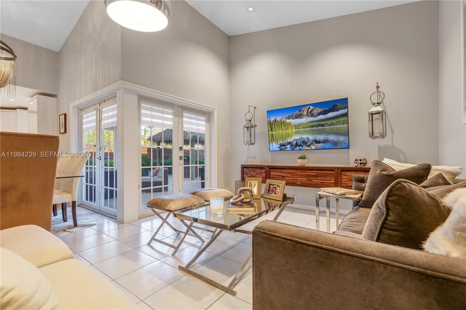 LAKES OF THE MEADOW SEC 3 - Residential