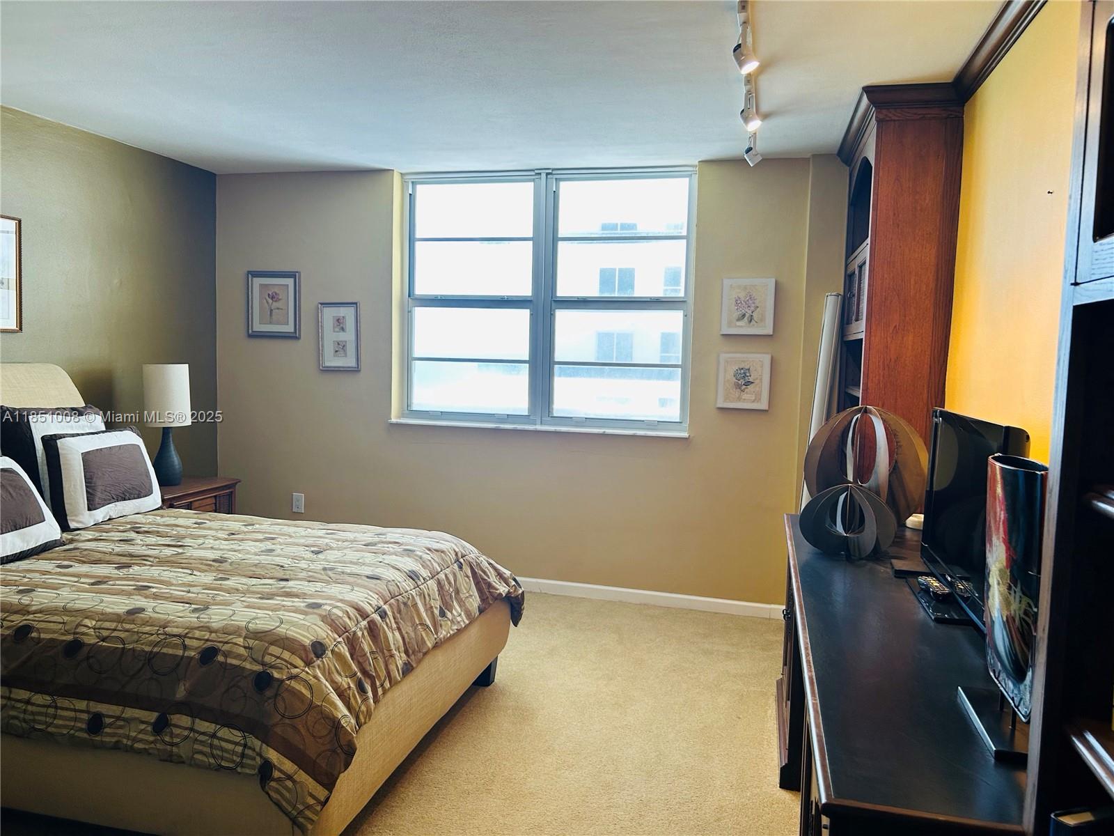 CORINTHIAN CONDO - Residential