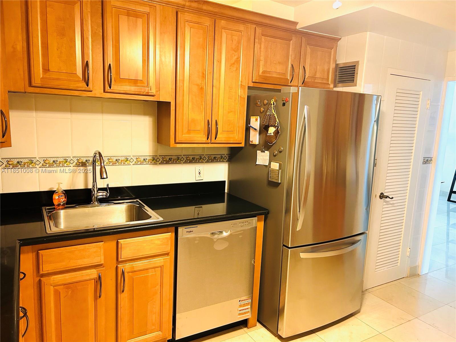 CORINTHIAN CONDO - Residential